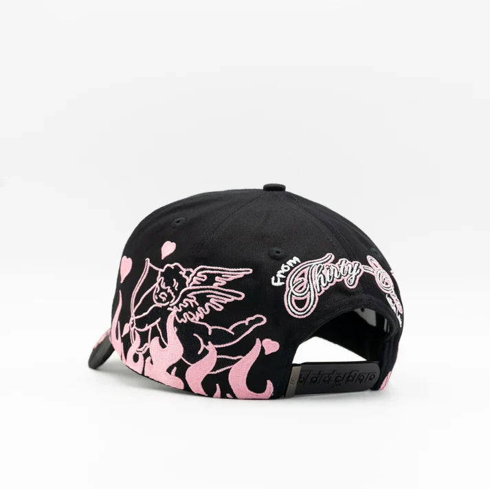HATS NY PEARLS IN LOVE